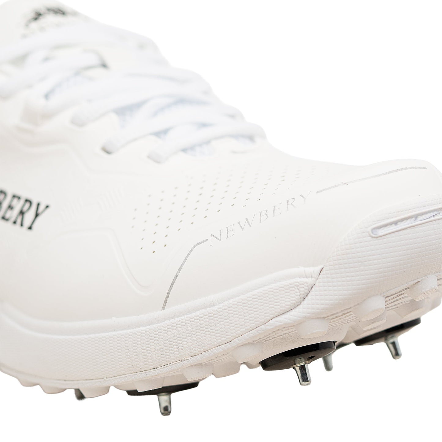 Newbery 360 Cricket Shoe (White Full Spikes)