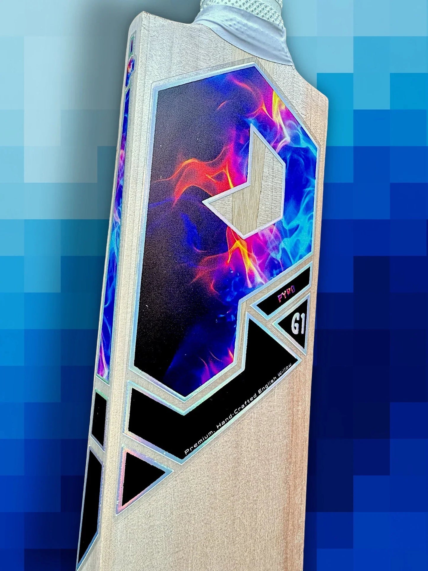 Prophecy Pyro Cricket Bat (Junior)