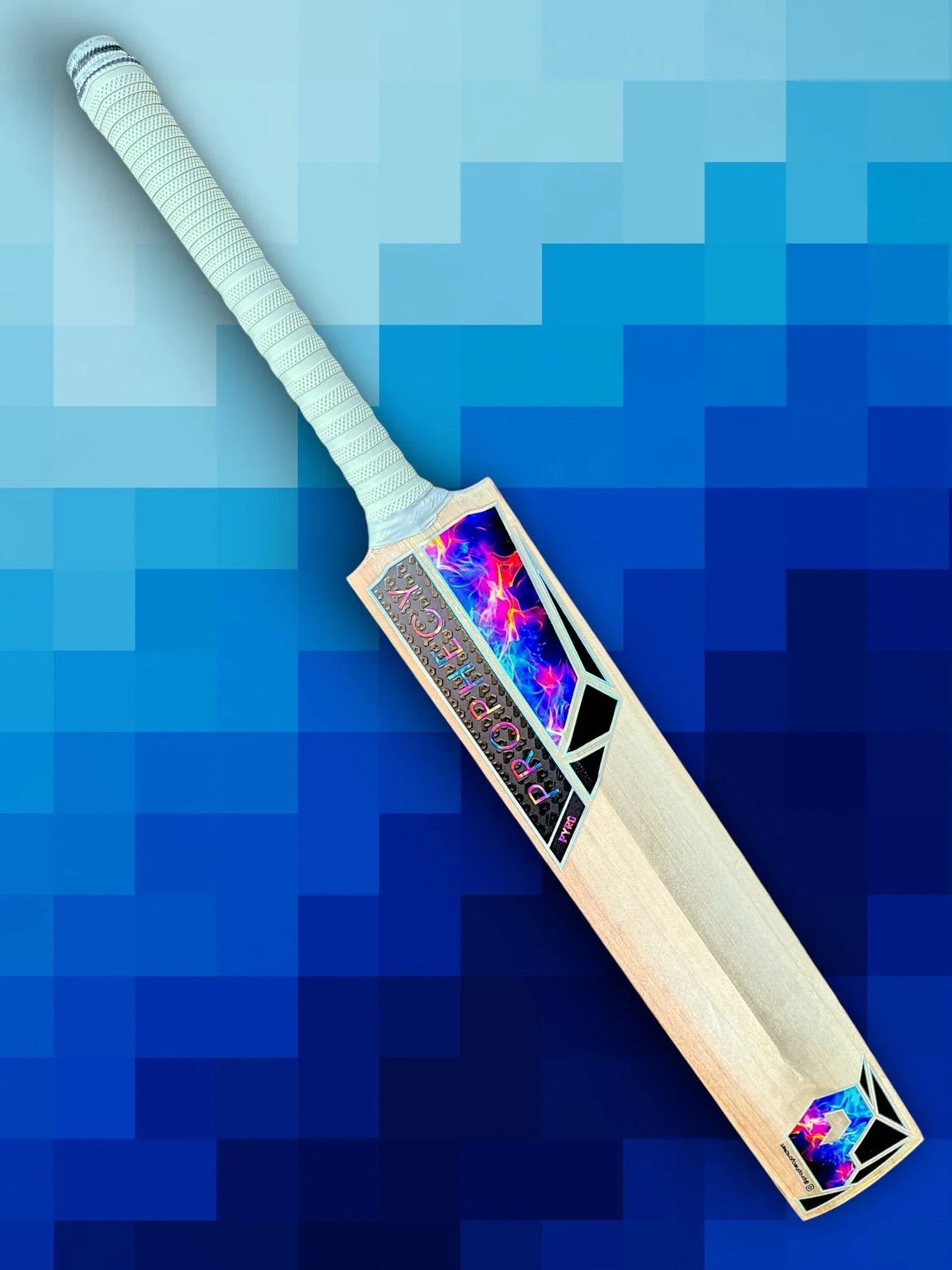 Prophecy Pyro Cricket Bat (Junior)