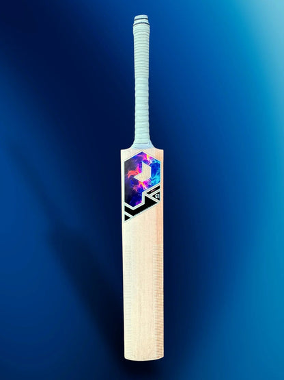 Prophecy Pyro Cricket Bat (Adult)