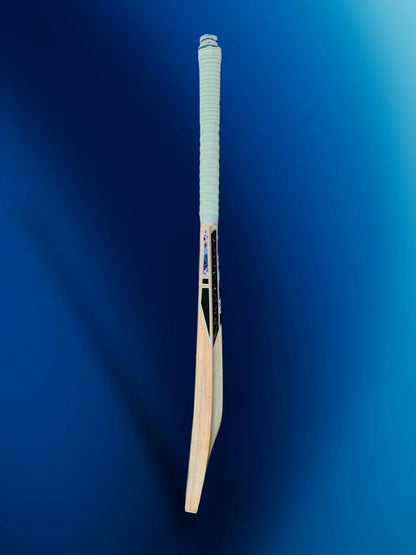 Prophecy Pyro Cricket Bat (Adult)