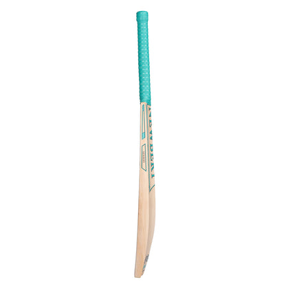 Newbery Kudos Cricket Bat