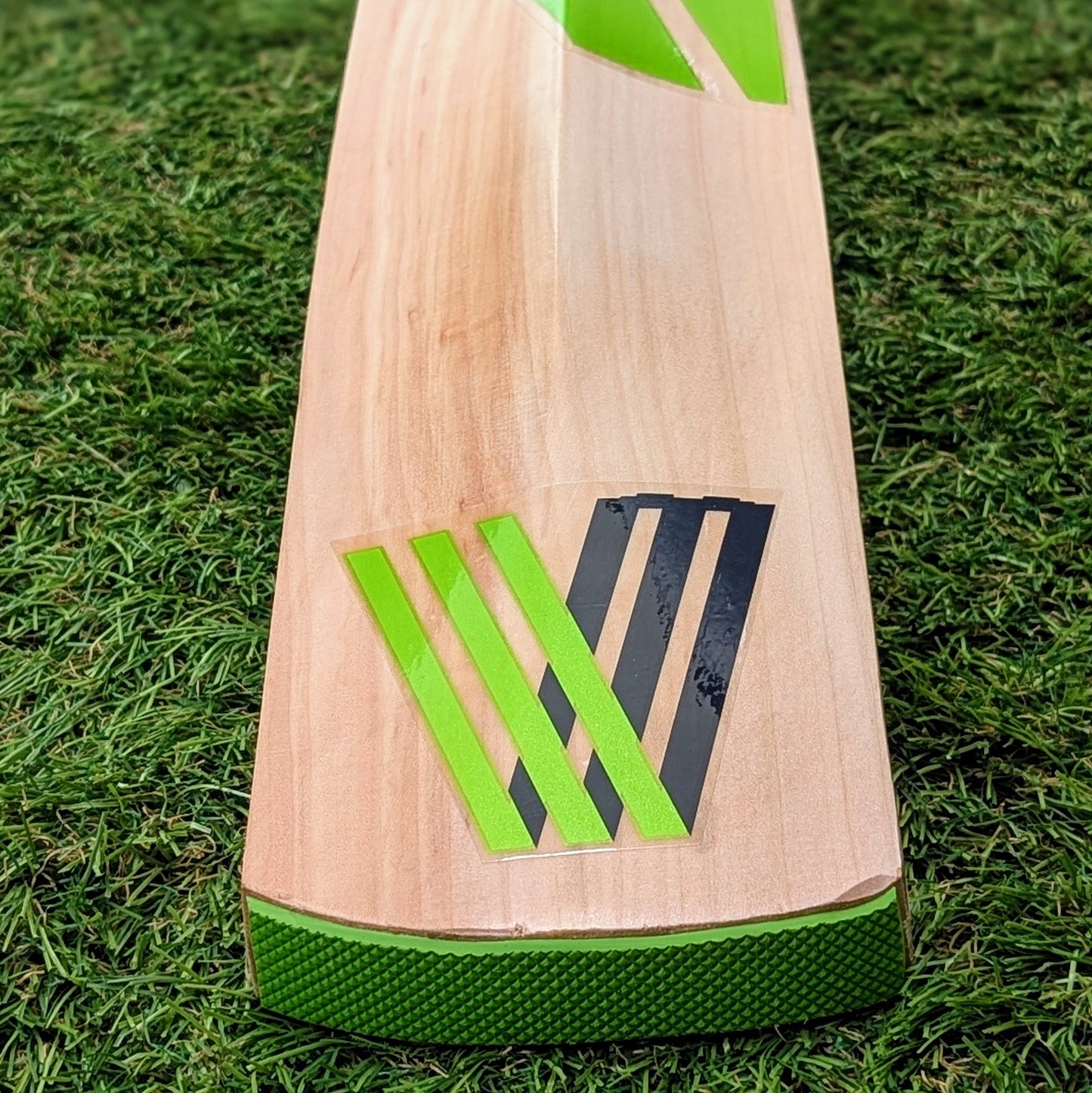 VCC Cricket Bat (Junior)